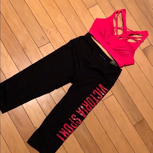 Victoria Secret VSX SPORT Leggings - Picture 1 of 3